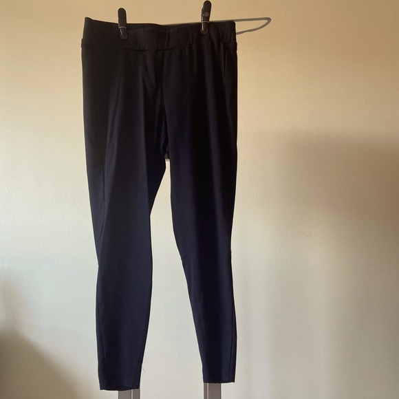 14/16 Lane Bryant Black Leggings w/Lace up detail on the calf. - Picture 2 of 4